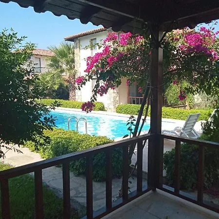 Oliva Houses1 Hotel 4*
