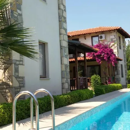 Oliva Houses1 Hotel