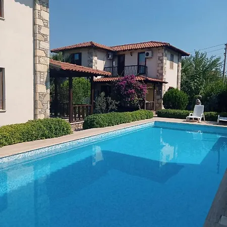 Oliva Houses1 Hotel
